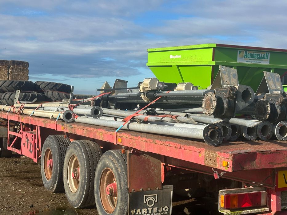 Pivot de rega - 3 torres, centro e lança