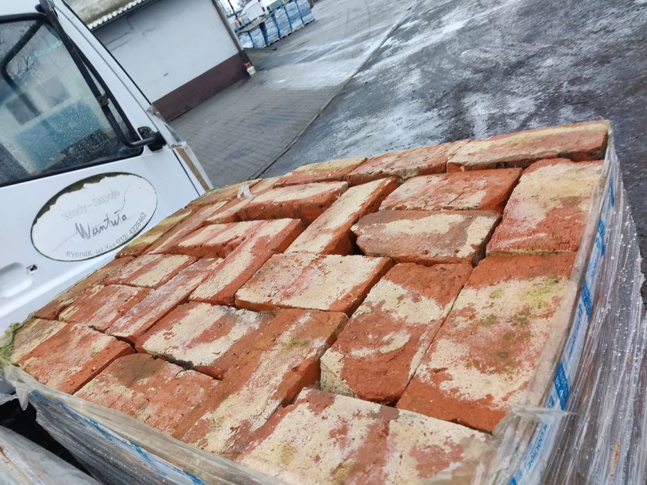 Cegła podmurówka cegła rozbiórkowa stara cegła
