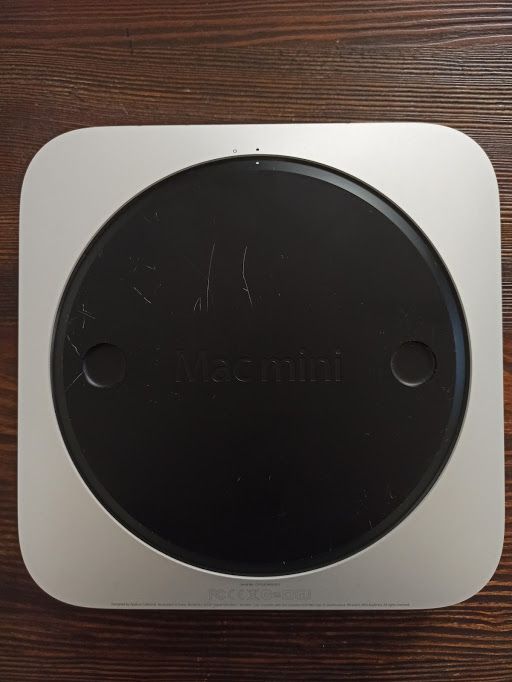 Продам Mac Mini 2011
