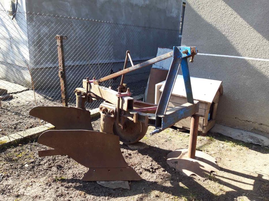 Продам плуг до трактора до МТЗ 80