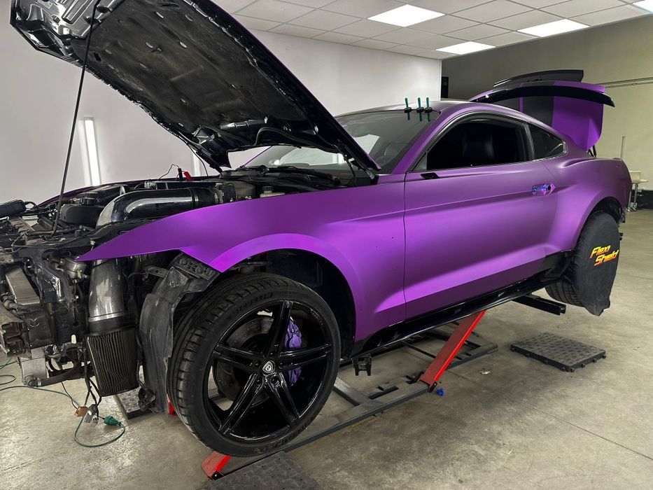 Kompleksowa zmiana wyglądu auta | Oklejanie | Zaciski | lakierowanie