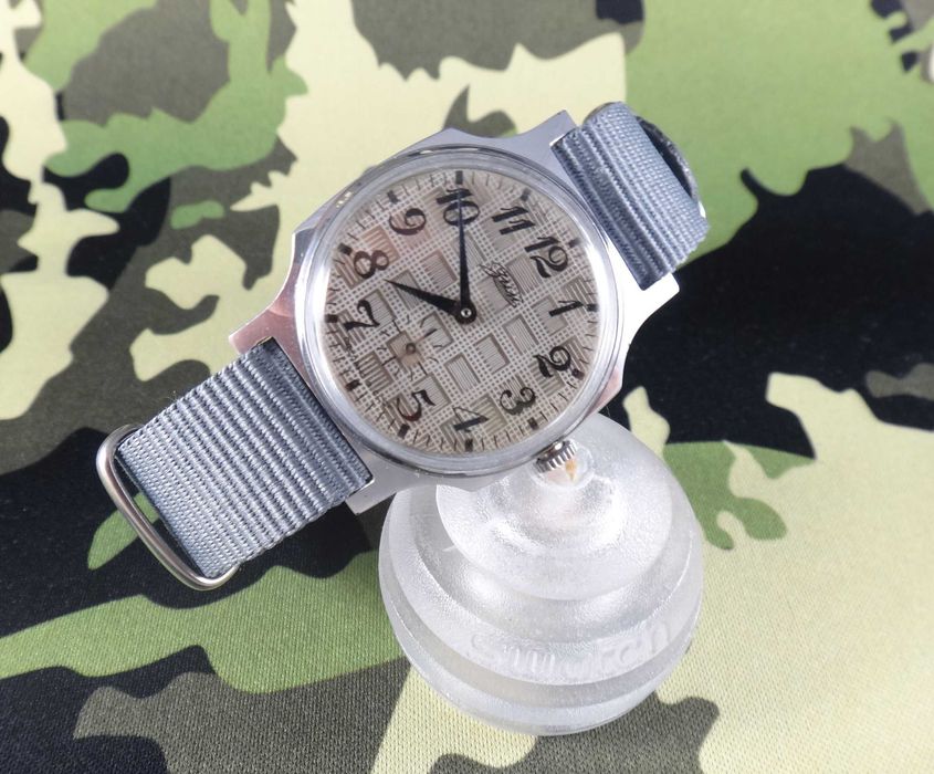 Часы Победа механические винтажные мужские СССР с обслужины точный ход