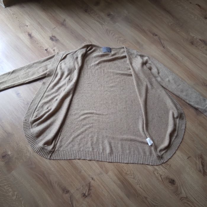 Swetr damski typu kardigan