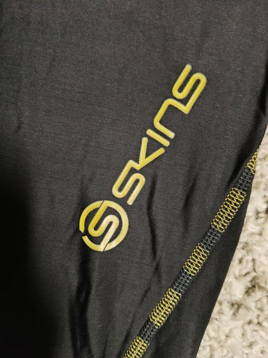 Spodnie legginsy Skins sportowe kompresyjne funkcyjne