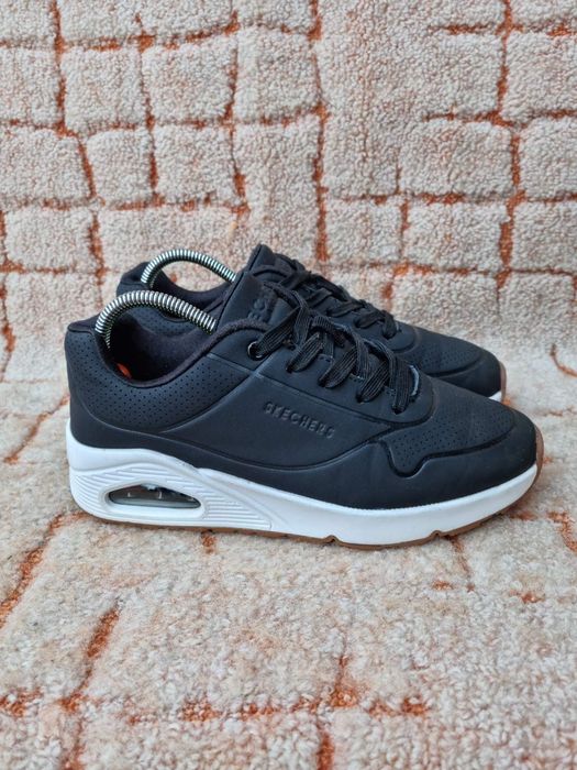 Кроссовки Skechers