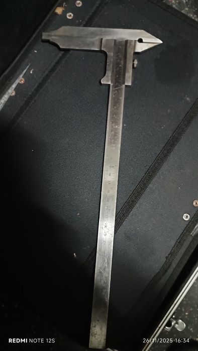 Paquímetro Alemão em Aço – 29€