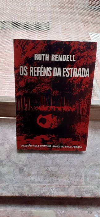 O Médico De Estalinegrado - Os Reféns Da Estrada e Livro Condensado