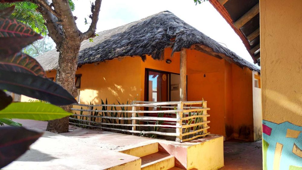 Venda - Restaurante Bar e Acomodação em Ponta do Ouro, Moçambique