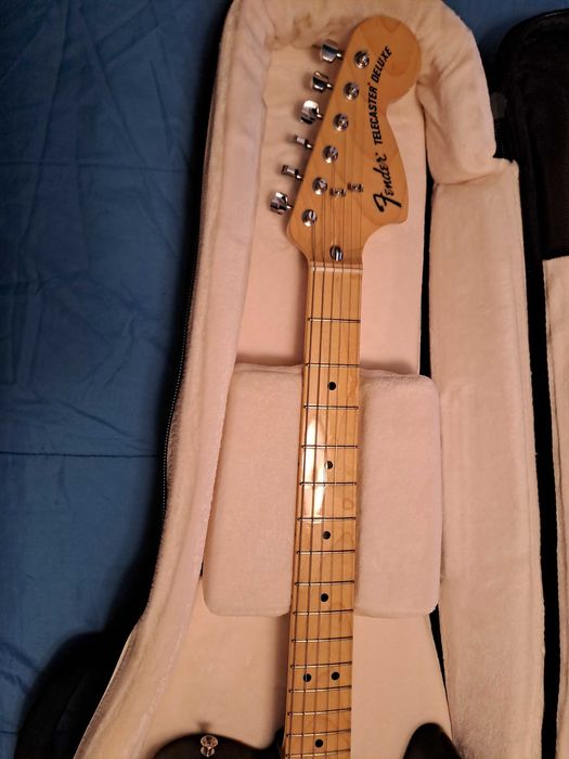 Fender MIJ 70s Telecaster Deluxe Sunburst 2019 + equipamento