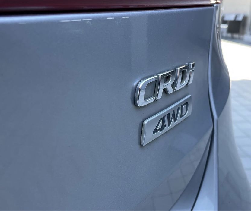 Hyundai Grand Santa Fe