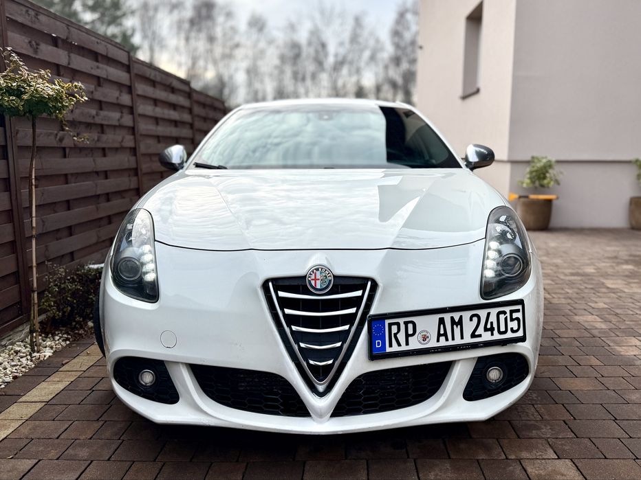 Alfa Giulietta SPORTIVA 2.0 JTDM 140KM *AkTYwNy WyDECH* 18" * SkóRY *