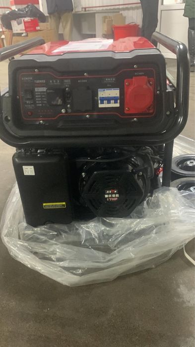 Продам новий 3фазний генератор 9.5kw/10kv