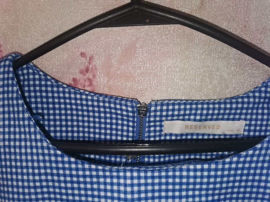 Продається платичко 42 розмір фірма reserved