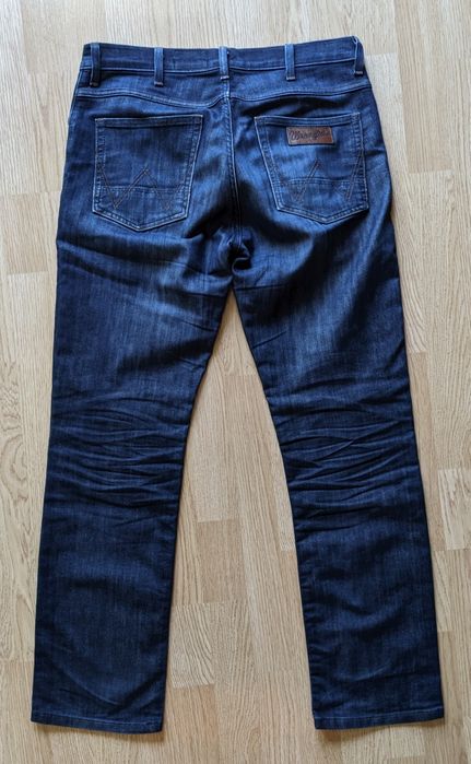 Jeansy Wrangler Arizona 34/32