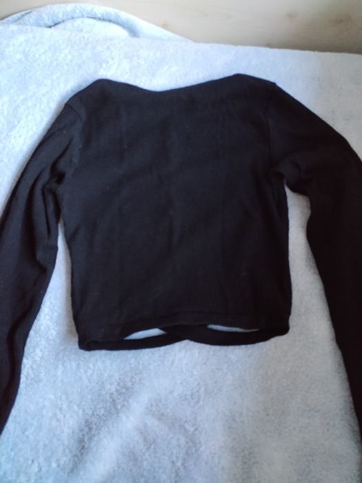 Top preto de manga longa Bershka XS
