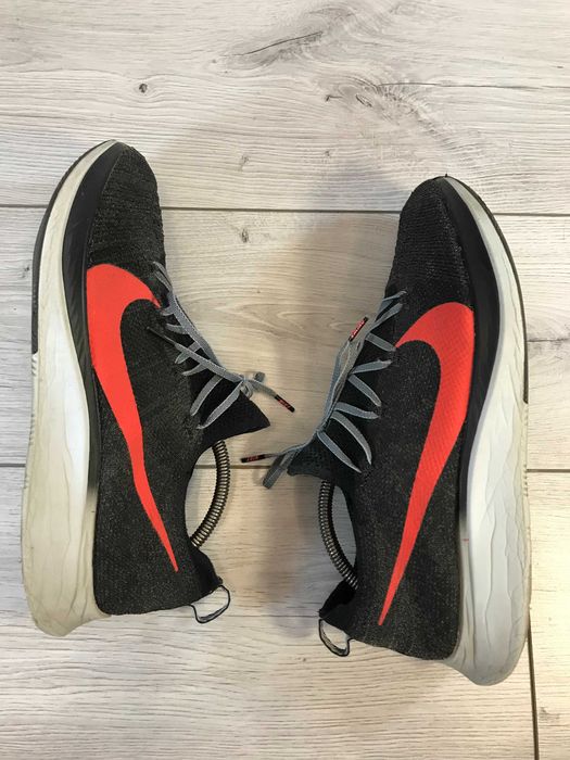 Buty do biegania Nike Zoom Fly Flyknit rozm. 46