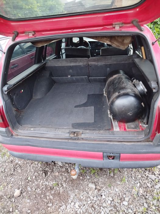 Opel omega A универсал