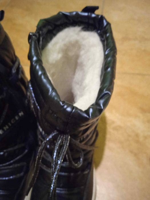 Kozaki śniegowce roz.35