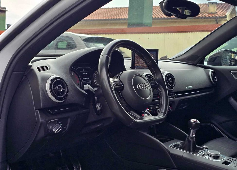 Audi S3 sportback 8v Ss line plus 2.0tfsi 300cv "full extras"