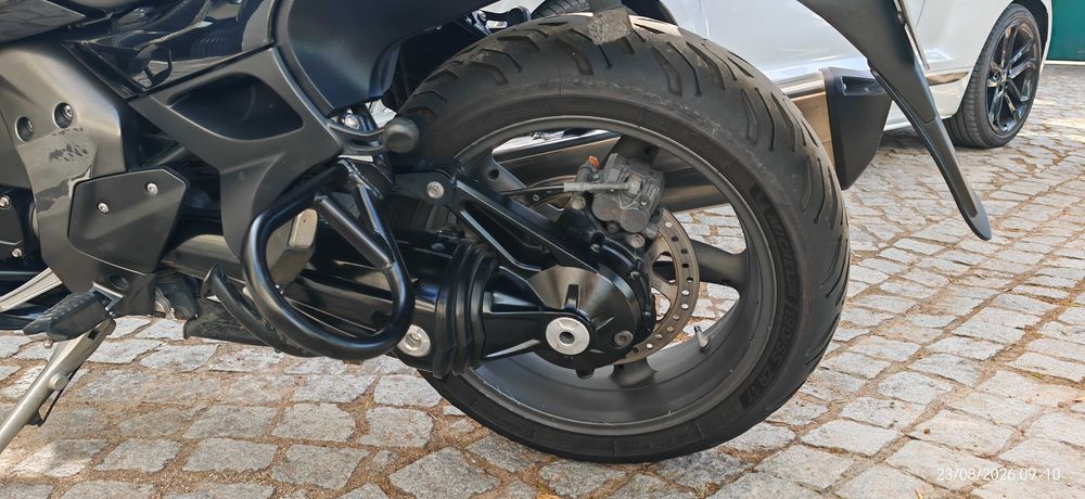 Moto Triumph Trophy 1200 SE