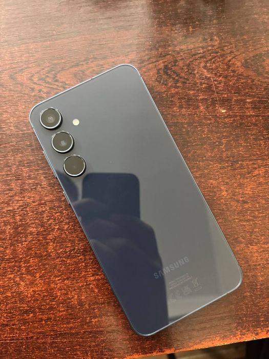 Продам Samsung A55 5G