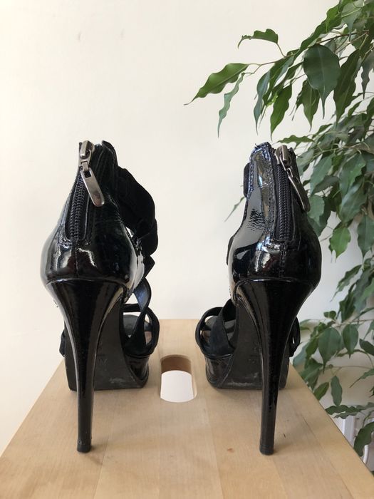 Czarne wysokie szpilki Aldo 37