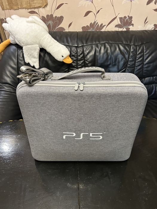 Sony PlayStation 5 Blu-Ray + комплект Max Plus