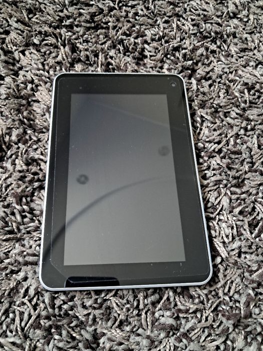 Продам планшет Асеr B1-710