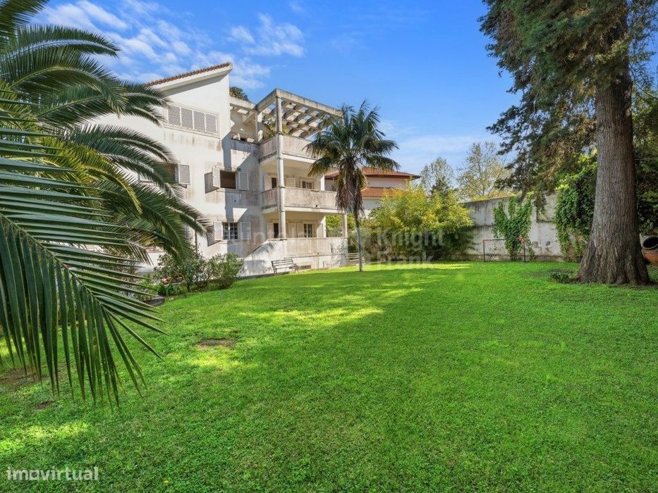 Moradia em Alvalade com 3 apartamentos independentes, Lisboa