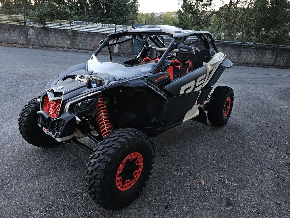 Bombardier can am maverick X3 RS Turbo rr Smartshocks.