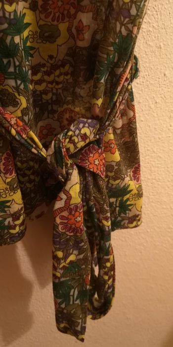 Top de alças floral Throttleman