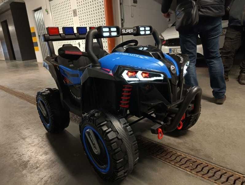 Duże auto dwuosobowe dla dzieci 4x4 na akumulator