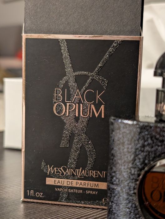 Yves Saint Laurent Black Opium