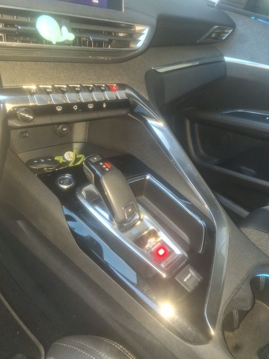 Peugeot 3008 1.6 THP EAT6