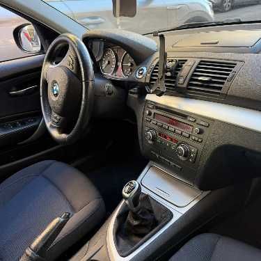 BMW 120d Ano 2011, Toda a manutenção foi feita recentemente.