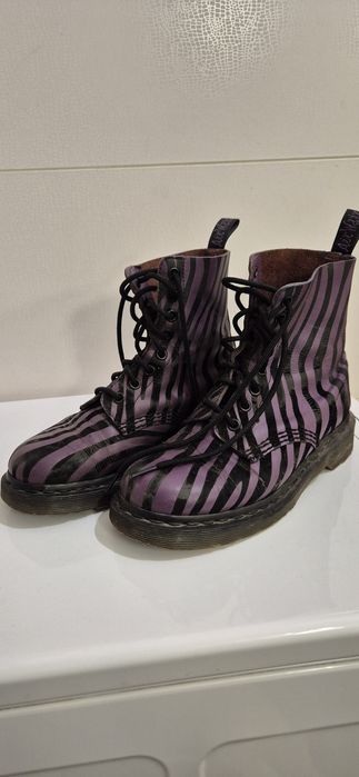 Glany Dr. Martens 38
