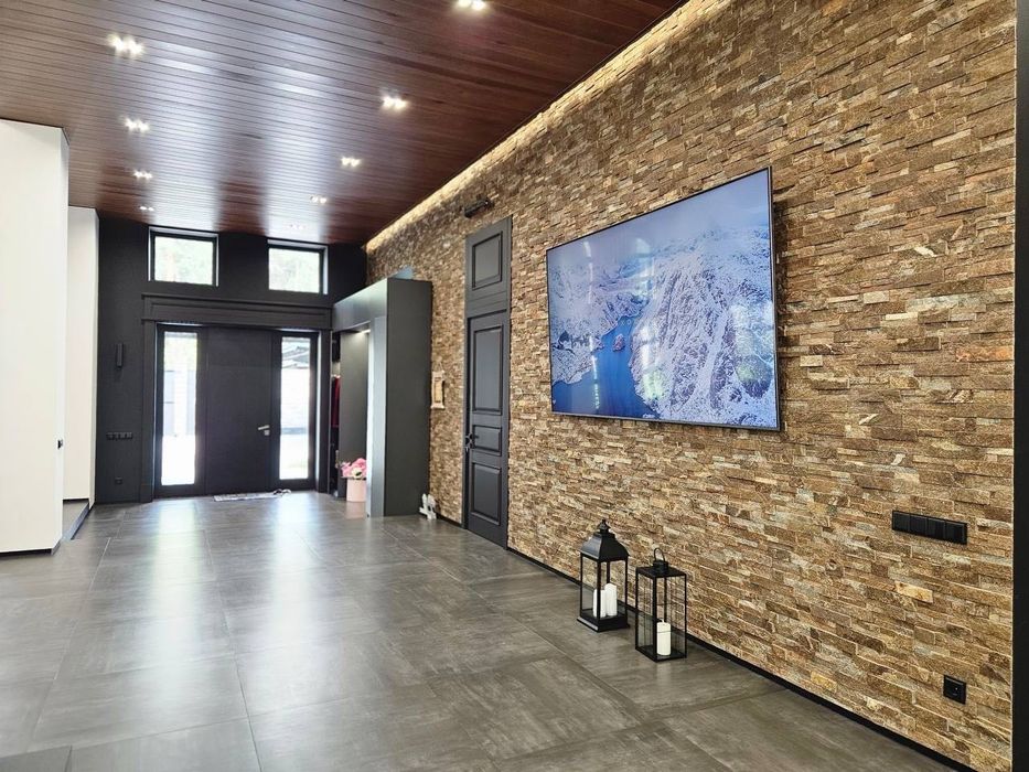 Сучасний дизайнерський будинок 275 м² на 15 сотках у Биківні, Київ