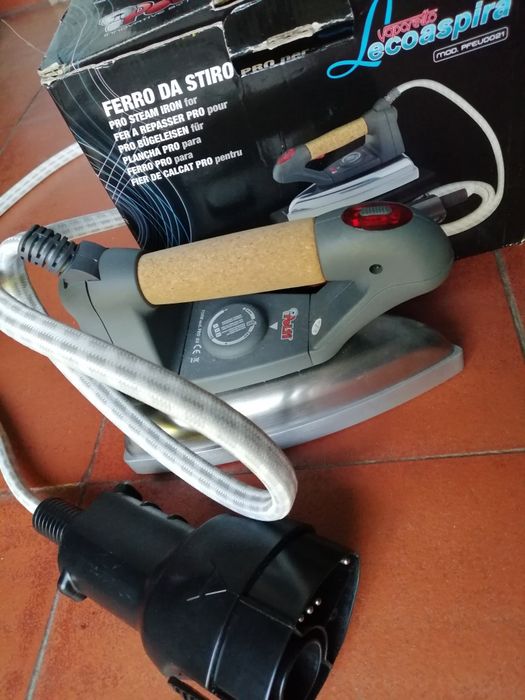 Ferro engomar polti