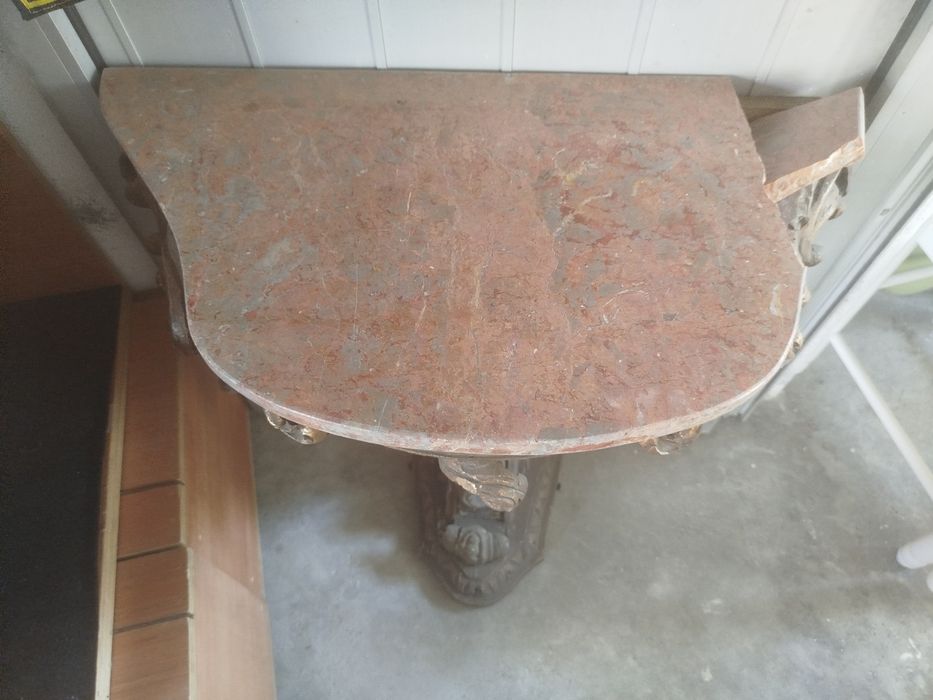 Mesa trabalhada Vintage