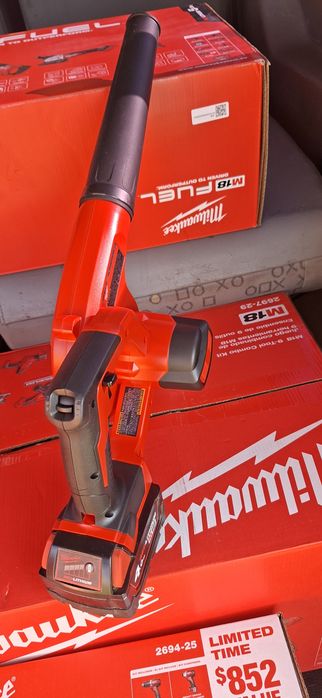 Milwaukee Dmuchawa 18V