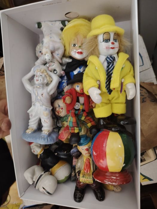 Bonecos de porcelana