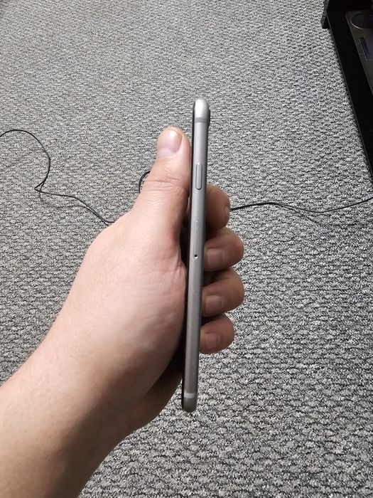 Продам Iphone 6 / Айфон 6