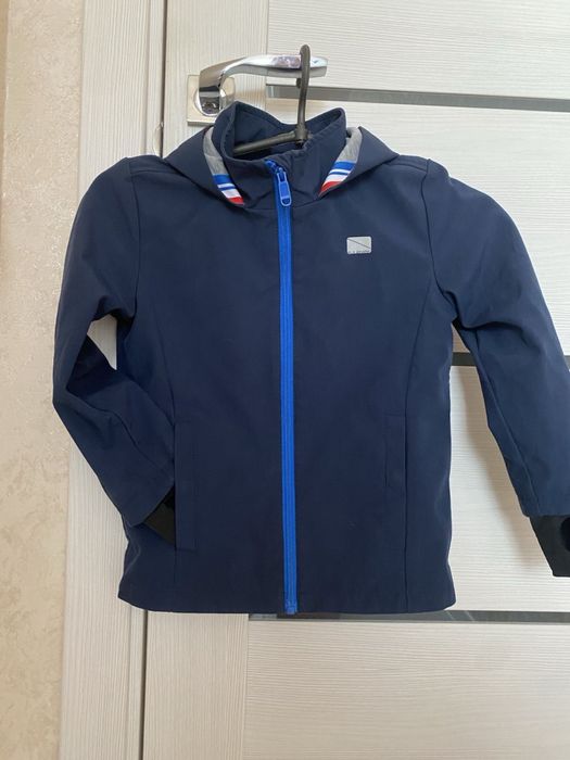 Дитяча демісезонна куртка softshell, 5–6 років (110–116), з капюшоном