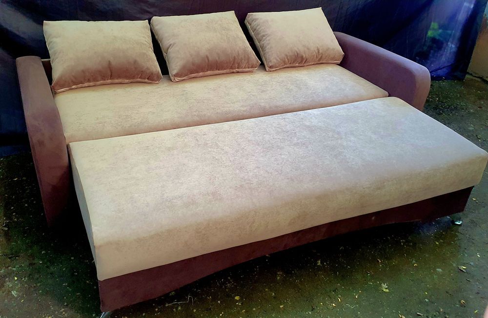 Диван єврокнижка !