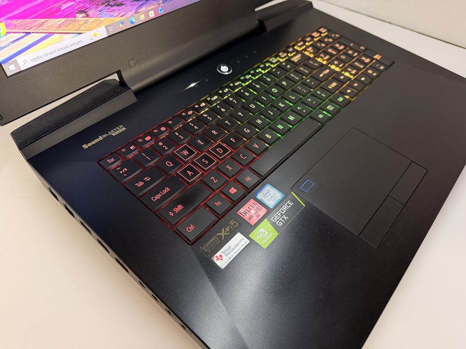 Ігровий ноутбук 17.3 2k Clevo з модульною відеокартою і процесором (Core i7/GTX1080)