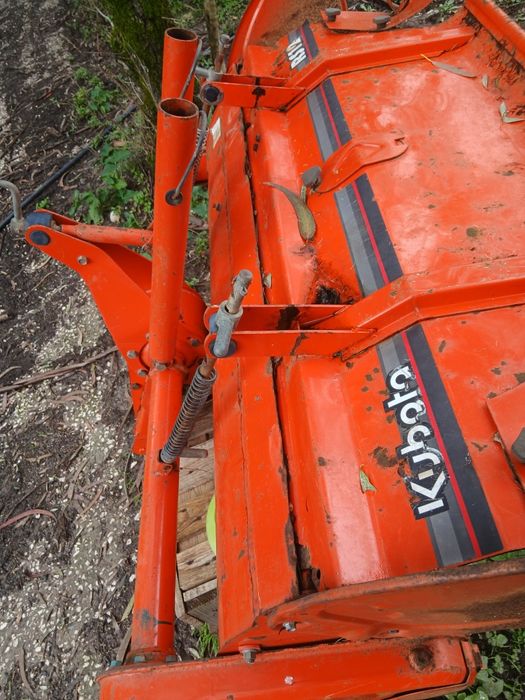 Fresa kubota RS12, pouco uso
