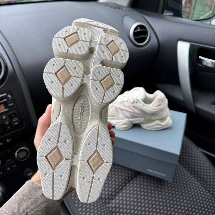 New Balance 9060 Light Grey Beige