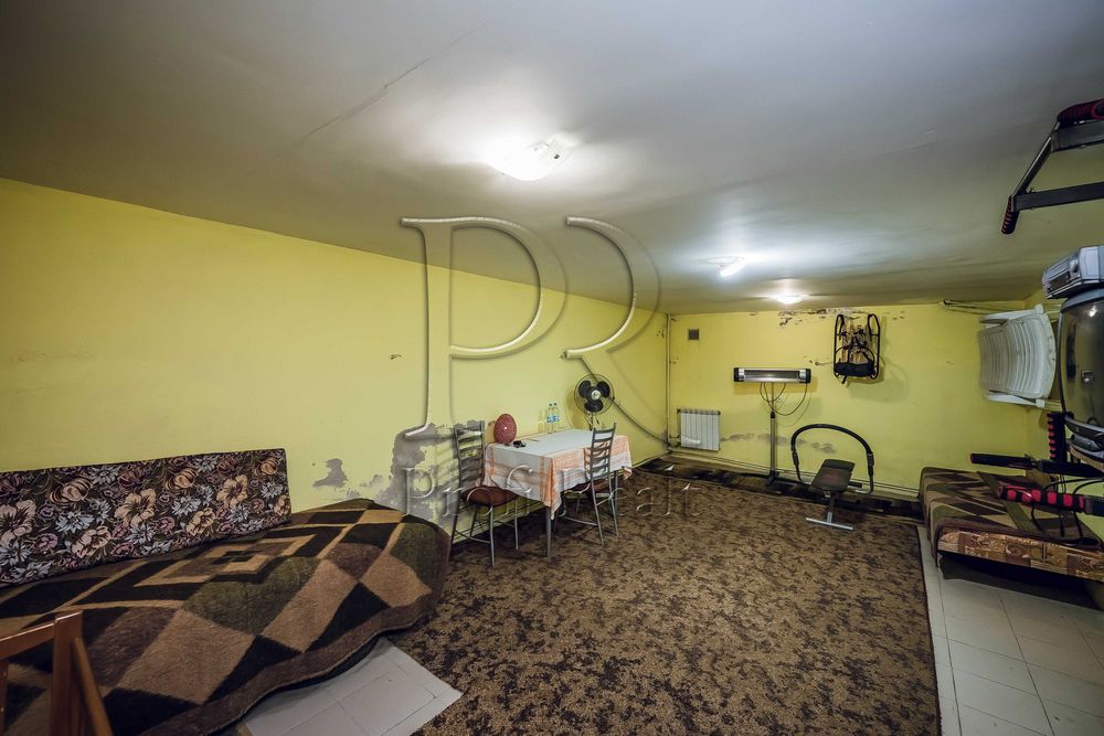 Продаж будинку 218 кв.м. в с. Осикове / Ясногородка, Макарівський район