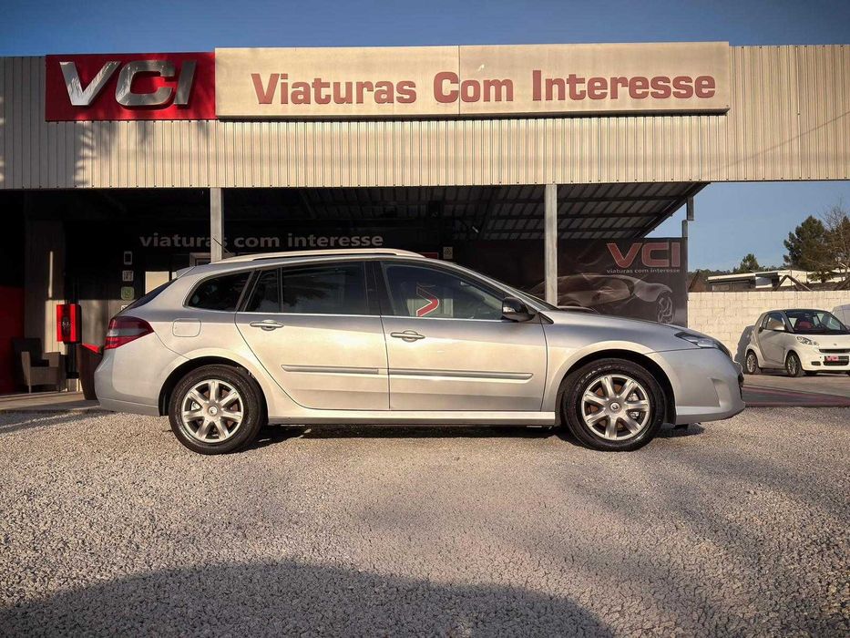 RENAULT LAGUNA BREAK 2.0 DCI 150 CV BLACK LINE