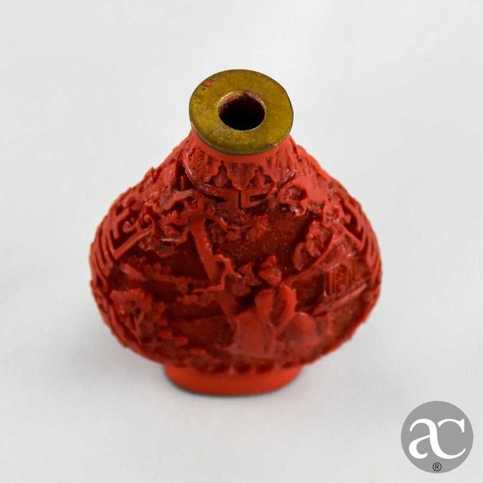 Frasco Rapé snuff bottle laca Cinnabar e metal, 1ª metade séc. XX nº 3